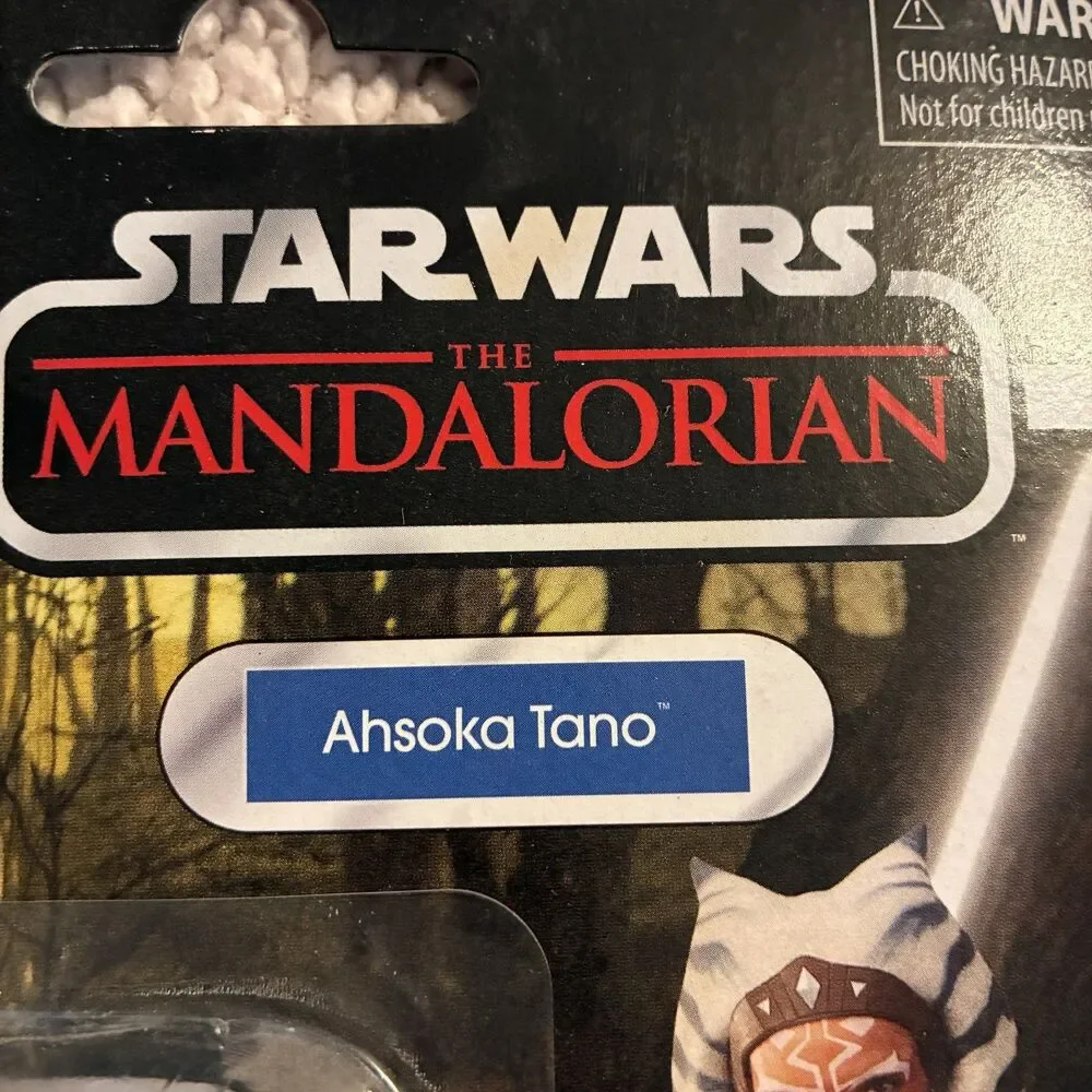 Star Wars the Mandalorian AHSOKA TANO Retro Collection By Kenner. NIB